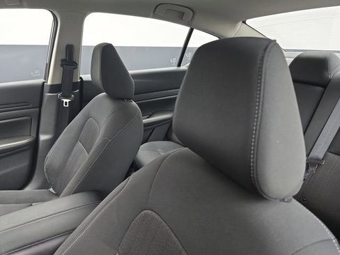 Used 2024 Nissan Altima 2.5 SV image 46