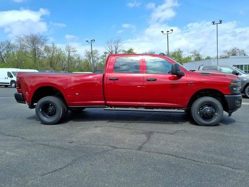 New 2026 RAM 3500 Tradesman image 8
