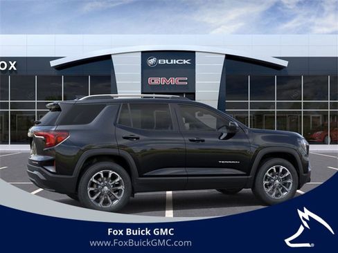 Used 2026 GMC Terrain Elevation w/ Elevation Premium Package image 5