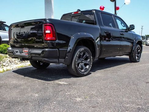 Used 2025 RAM 1500 Big Horn AWD/4WD image 6