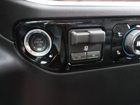 New 2026 Chevrolet Silverado 3500 LT w/ All Star Edition image 12