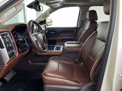 Used 2014 Chevrolet Silverado 1500 High Country w/ High Country Premium Package AWD/4WD image 14