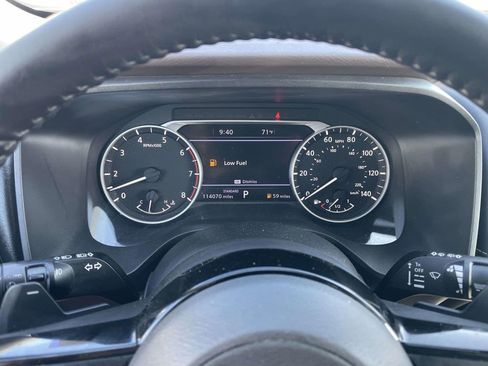 Used 2022 Nissan Rogue SL w/ SL Premium Package image 38