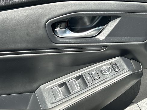 Used 2024 Honda Accord Sport image 19