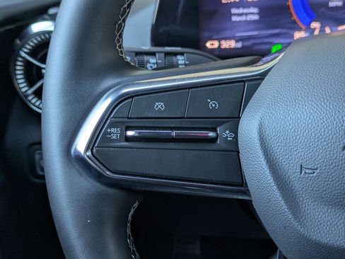 New 2025 Chevrolet Blazer EV LT image 15