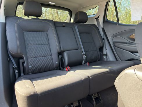 Used 2021 GMC Terrain SLE w/ GMC Pro Grade Package AWD/4WD image 24