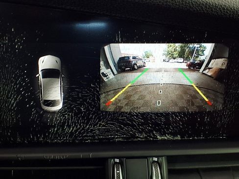 Used 2019 Alfa Romeo Giulia RWD image 14