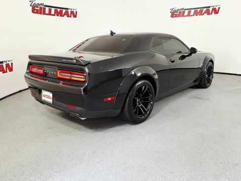 Used 2023 Dodge Challenger R/T Scat Pack RWD image 10