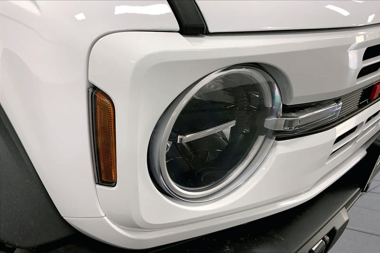 New 2026 Ford Bronco Heritage Edition AWD/4WD image 13