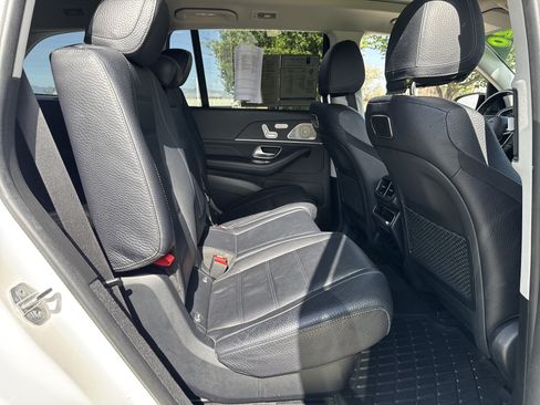 Used 2020 Mercedes-Benz GLS 580 4MATIC image 23