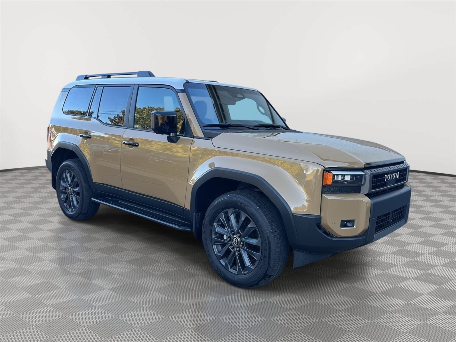 Used 2026 Toyota Land Cruiser w/ Premium Package AWD/4WD image 4