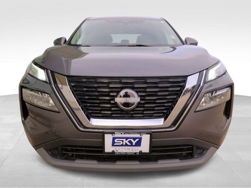 Used 2023 Nissan Rogue SV image 13