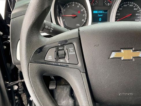 Used 2015 Chevrolet Equinox LS image 16