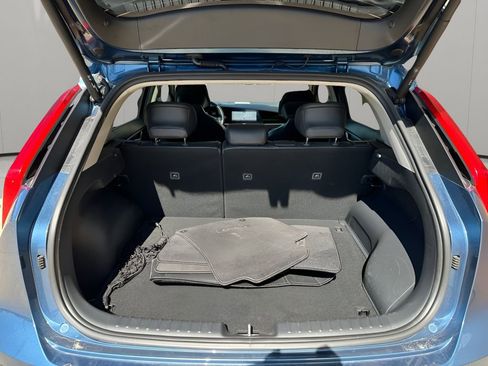 Used 2023 Kia Niro SX Touring image 31