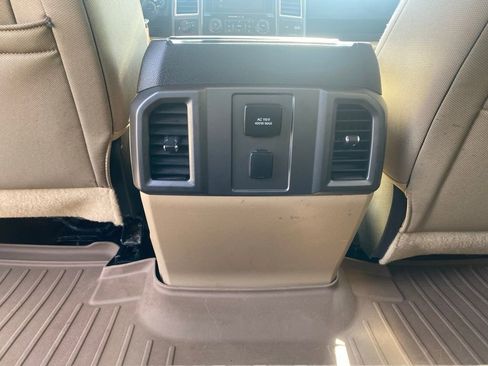 Used 2016 Ford F150 XLT w/ Equipment Group 302A Luxury image 32