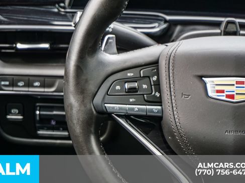 Used 2024 Cadillac Escalade ESV V AWD/4WD image 44