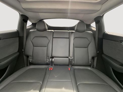 Used 2026 Tesla Model Y Long Range image 15