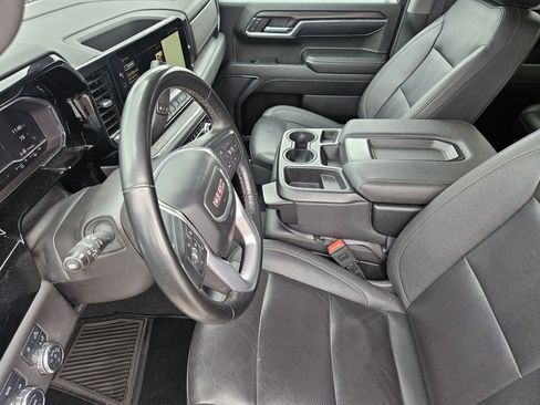 Used 2024 GMC Sierra 1500 SLT AWD/4WD image 10