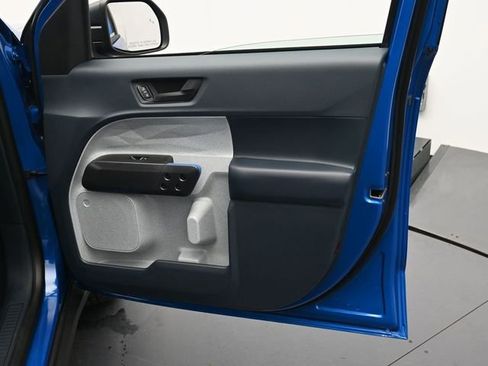 New 2026 Ford Maverick XLT FWD image 28