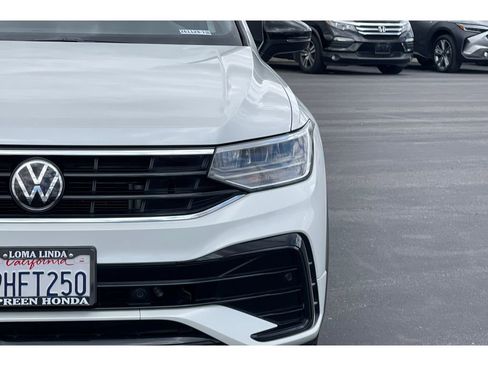 Used 2023 Volkswagen Tiguan SE R-Line FWD image 50