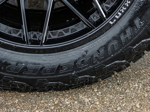 Used 2022 Ford F350 XLT w/ XLT Premium Package image 65