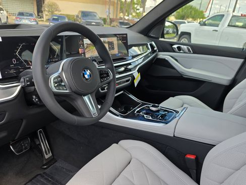 New 2026 BMW X5 sDrive40i w/ Executive Package RWD image 14