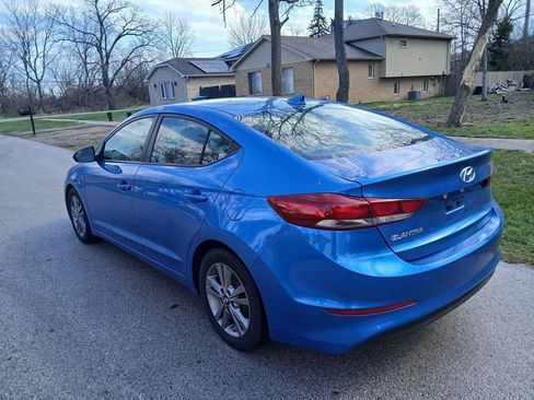 Used 2017 Hyundai Elantra SE FWD image 8