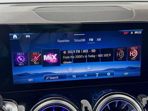 New 2026 Mercedes-Benz GLB 250 image 15