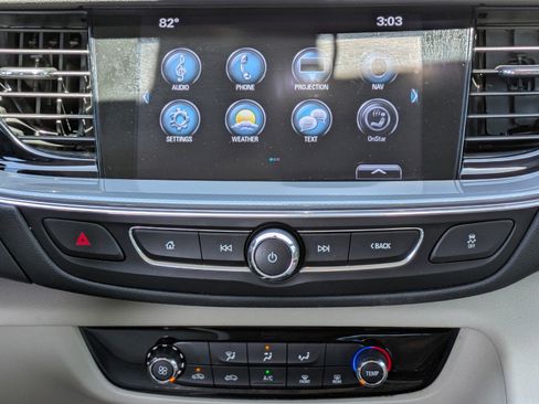 Used 2018 Buick Regal Preferred w/ Sights and Sounds Package FWD image 14