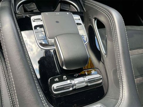 Used 2021 Mercedes-Benz GLS 63 AMG 4MATIC image 32