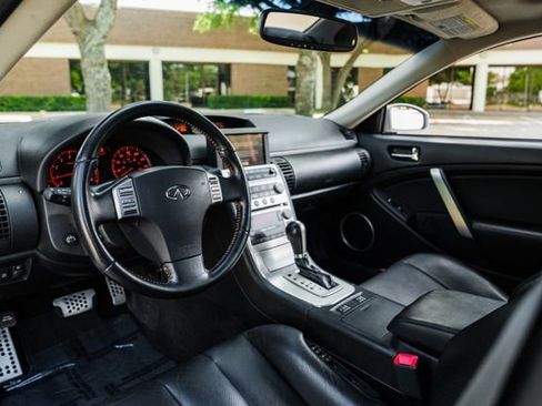 Used 2006 INFINITI G35 Coupe image 2