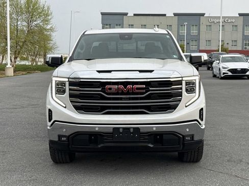 Used 2024 GMC Sierra 1500 SLT w/ SLT Premium Plus Package AWD/4WD image 28