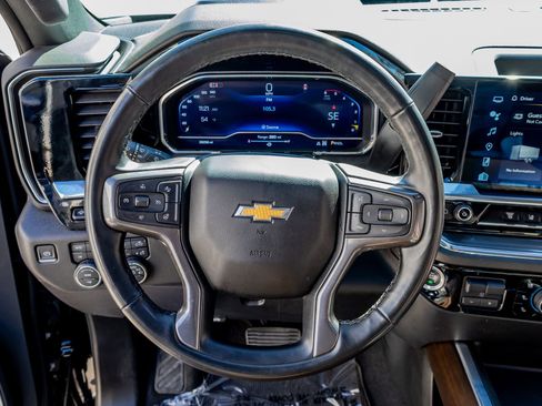 Used 2024 Chevrolet Silverado 3500 High Country w/ High Country Premium Package image 19