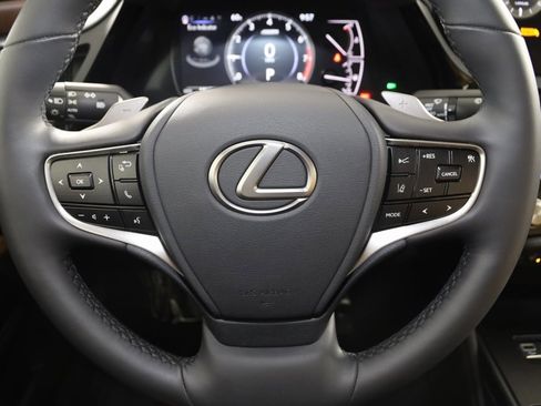 Used 2024 Lexus ES 350 w/ Premium Package image 38