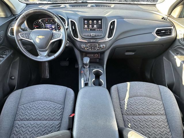 Used 2022 Chevrolet Equinox LT AWD/4WD image 16