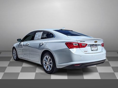 Used 2025 Chevrolet Malibu LT FWD image 4