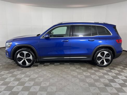 Certified 2025 Mercedes-Benz GLB 250 4MATIC image 46