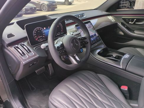 Used 2025 Mercedes-Benz S 63 AMG S image 15