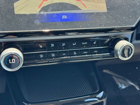 New 2027 Chevrolet Bolt LT w/ Comfort Package image 15