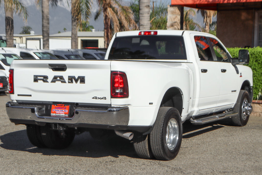Used 2026 RAM 3500 Big Horn AWD/4WD image 10
