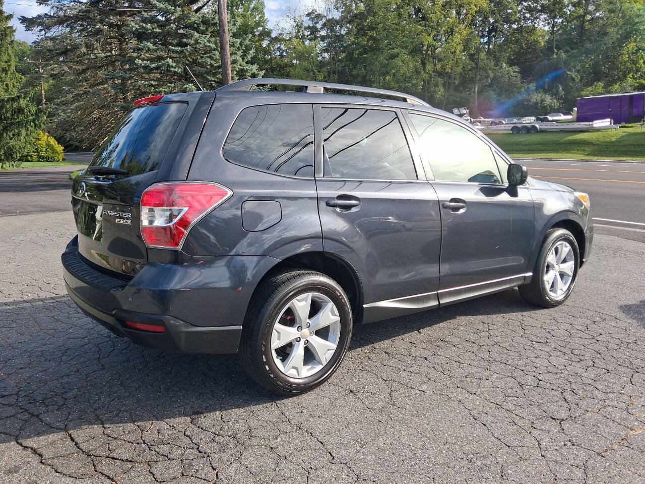 Used 2015 Subaru Forester 2.5i Premium w/ Popular Package #2 AWD/4WD image 10