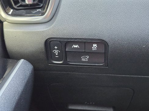 Used 2023 Kia Sorento SX image 24