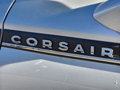 New 2026 Lincoln Corsair Premiere image 16