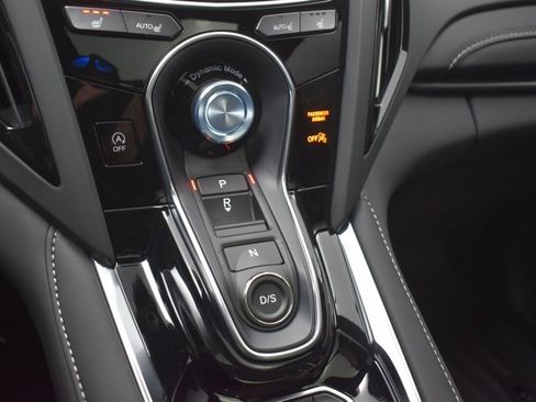 New 2026 Acura RDX SH-AWD image 17