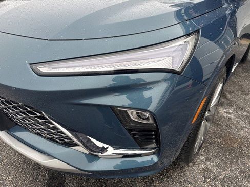 Certified 2024 Buick Envista Avenir image 11
