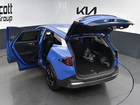 Certified 2026 Kia Sportage EX FWD image 31