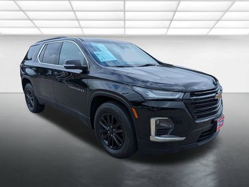 Certified 2023 Chevrolet Traverse LT AWD/4WD image 1
