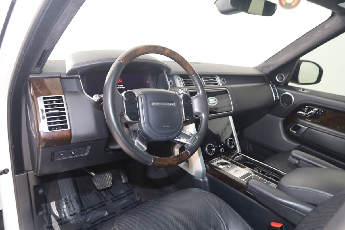 Used 2018 Land Rover Range Rover Supercharged AWD/4WD image 26