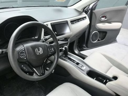 Used 2020 Honda HR-V EX image 19