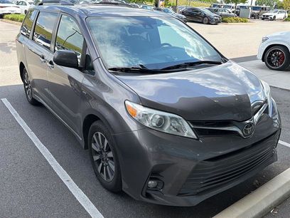Used 2020 Toyota Sienna XLE w/ XLE Navigation Package